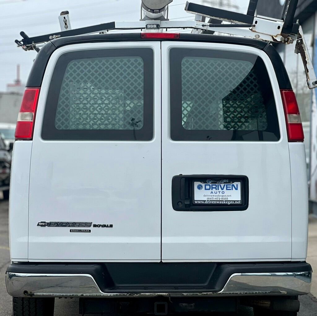 Used 2014 Chevrolet Express 2500 image 4