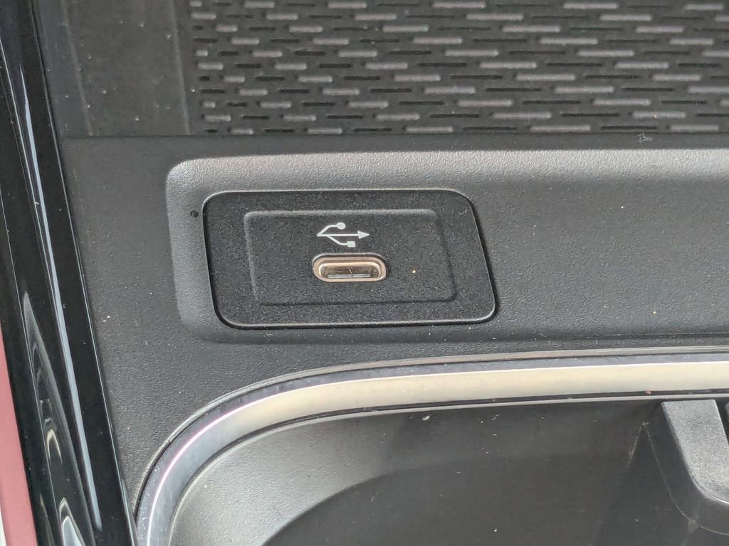 Certified 2024 Mercedes-Benz GLB 250 image 59