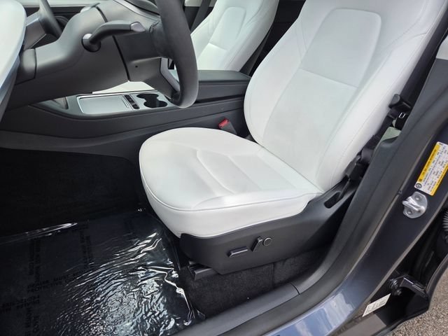 Used 2023 Tesla Model Y Long Range AWD/4WD image 8