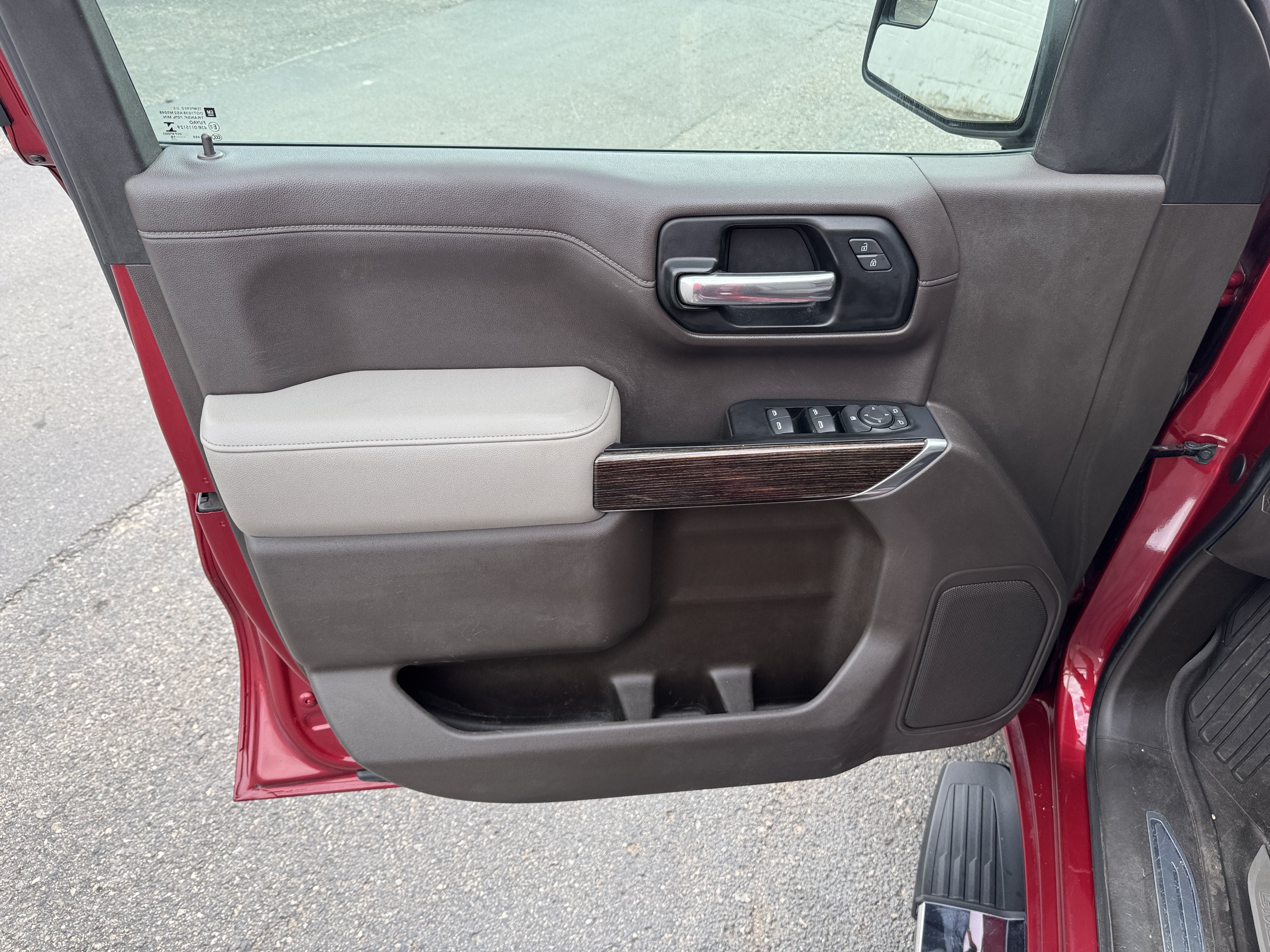 Used 2019 GMC Sierra 1500 SLE w/ SLE Value Package AWD/4WD image 7