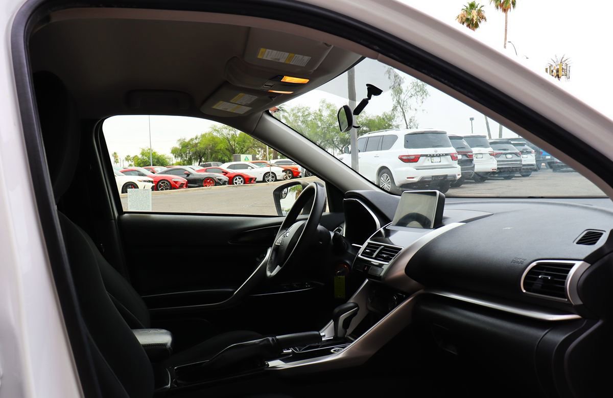Used 2019 Mitsubishi Eclipse Cross LE AWD/4WD image 31