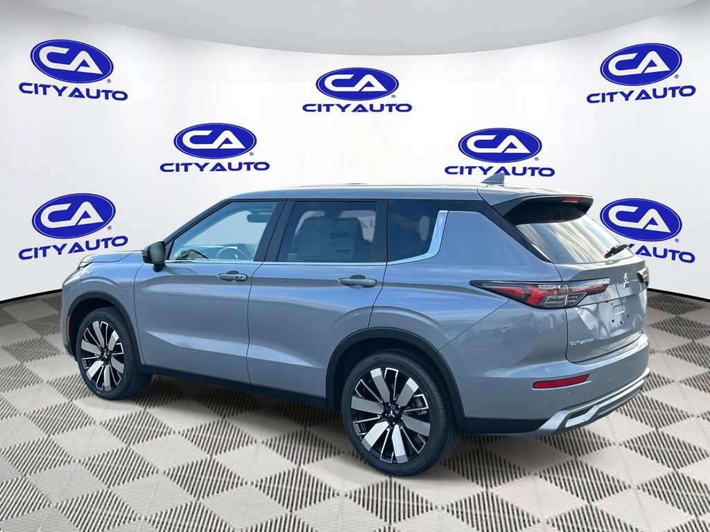 New 2026 Mitsubishi Outlander SE AWD/4WD image 5