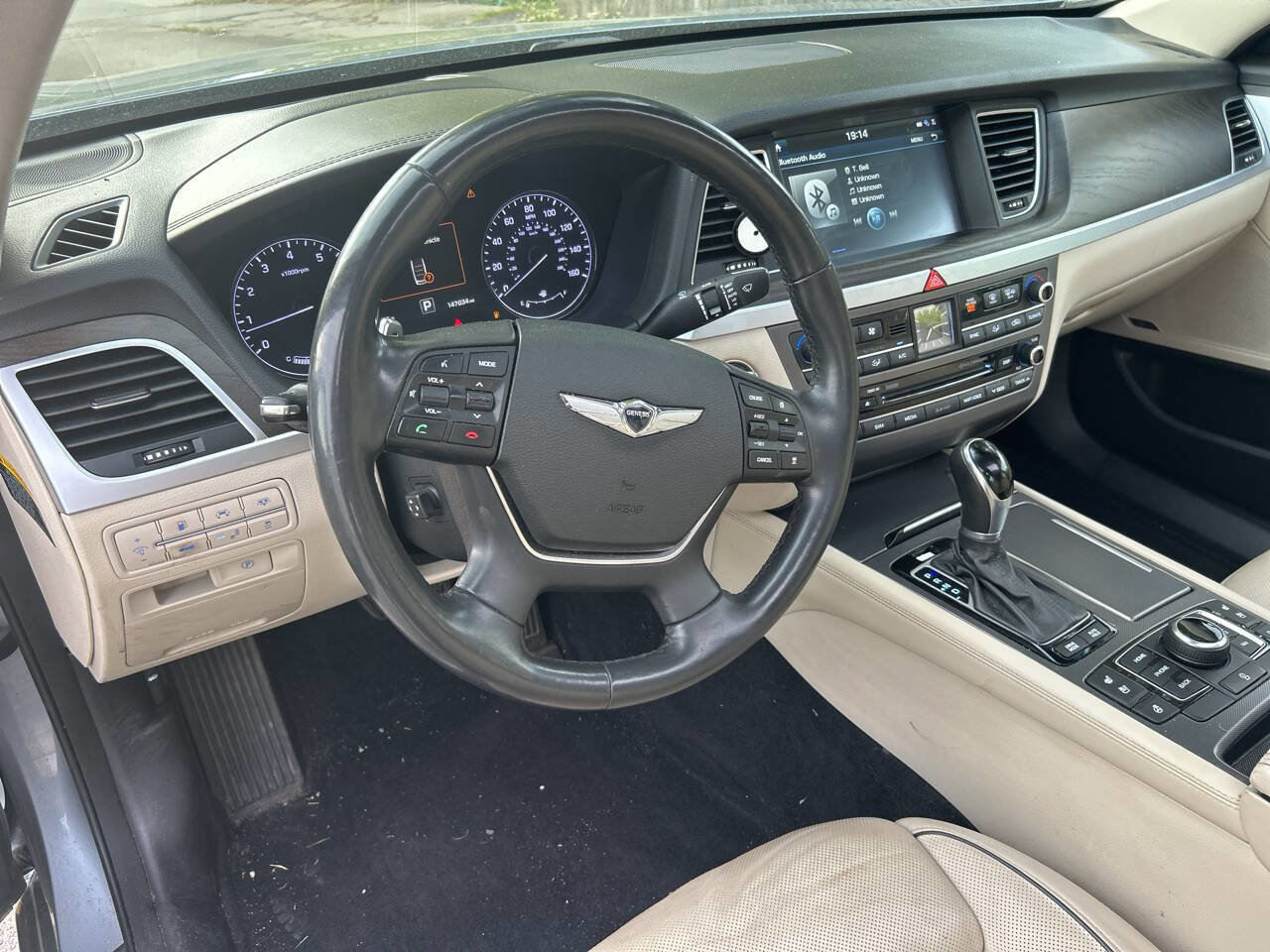 Used 2017 Genesis G80 3.8 w/ Option Group 03 image 13