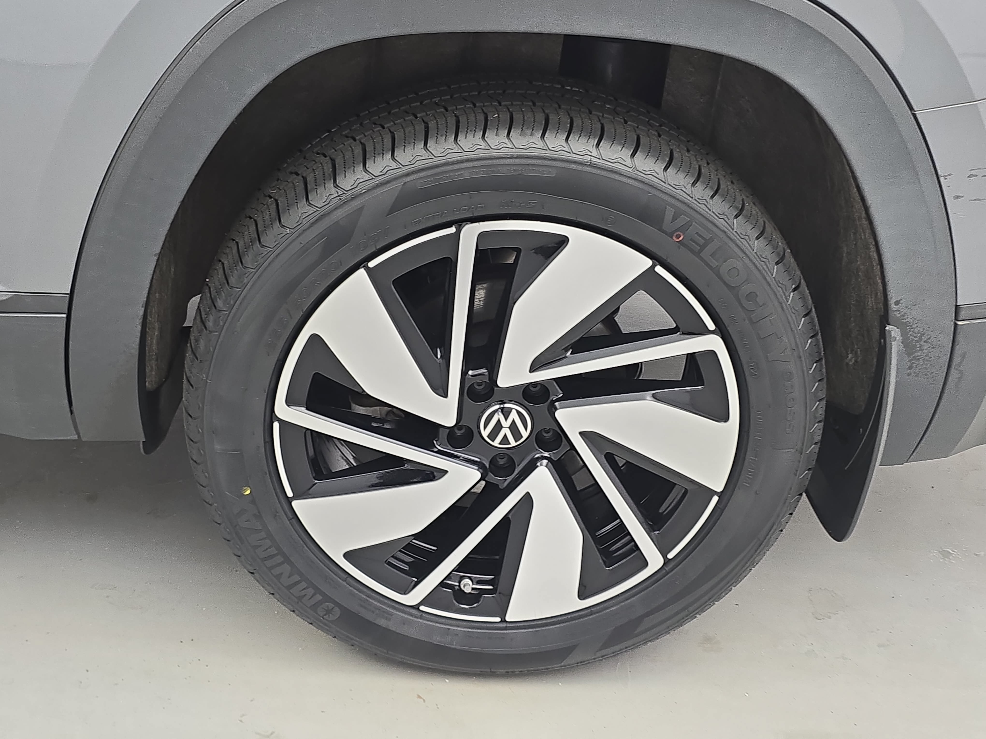 Certified 2024 Volkswagen Atlas SE AWD/4WD image 34