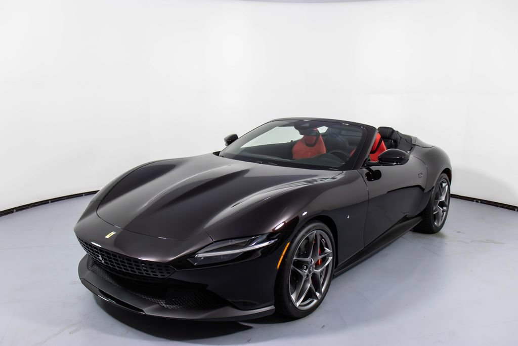 Certified 2025 Ferrari Roma Spider RWD image 35