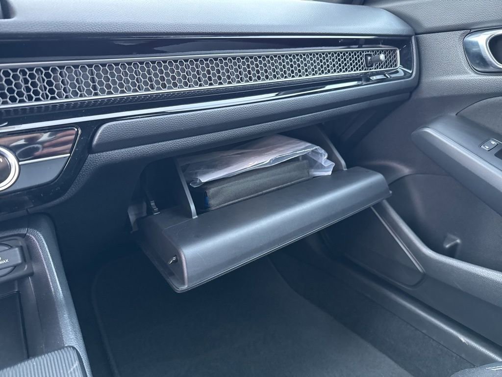 Used 2025 Honda Civic Sport image 22