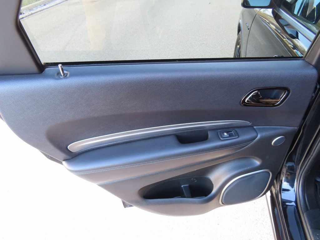 Used 2020 Dodge Durango R/T w/ Blacktop Package image 30