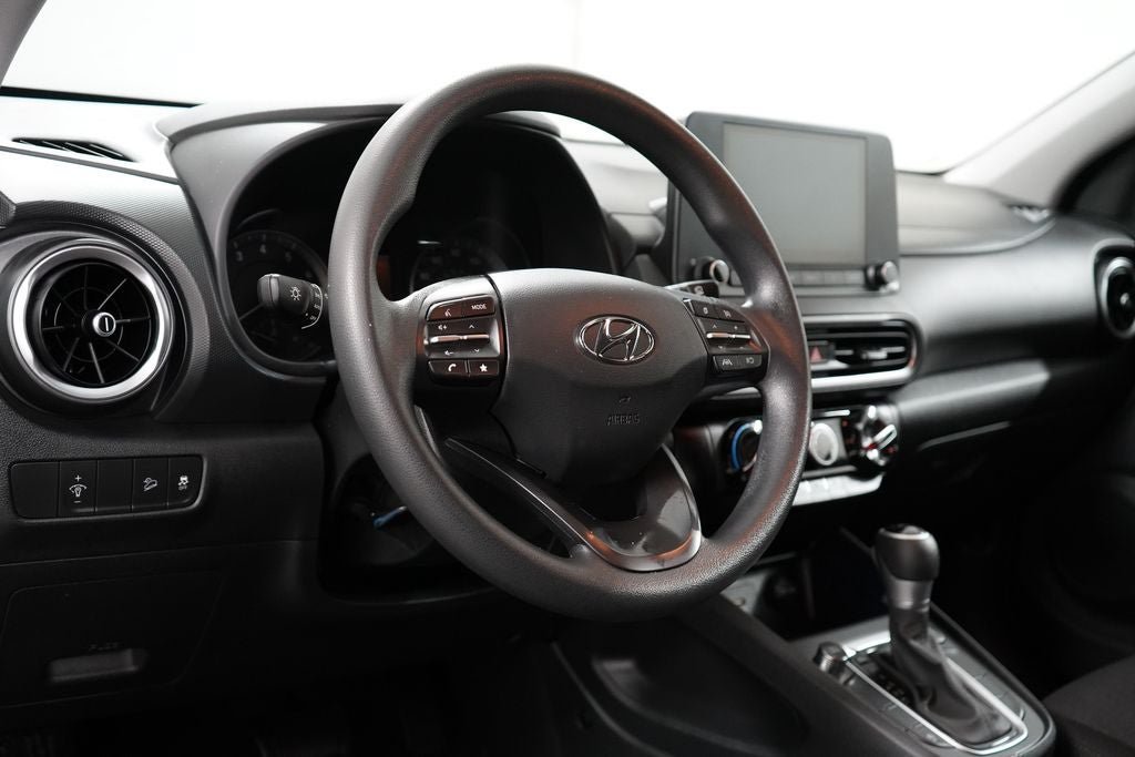 Used 2022 Hyundai Kona SEL w/ Cargo Package AWD/4WD image 12