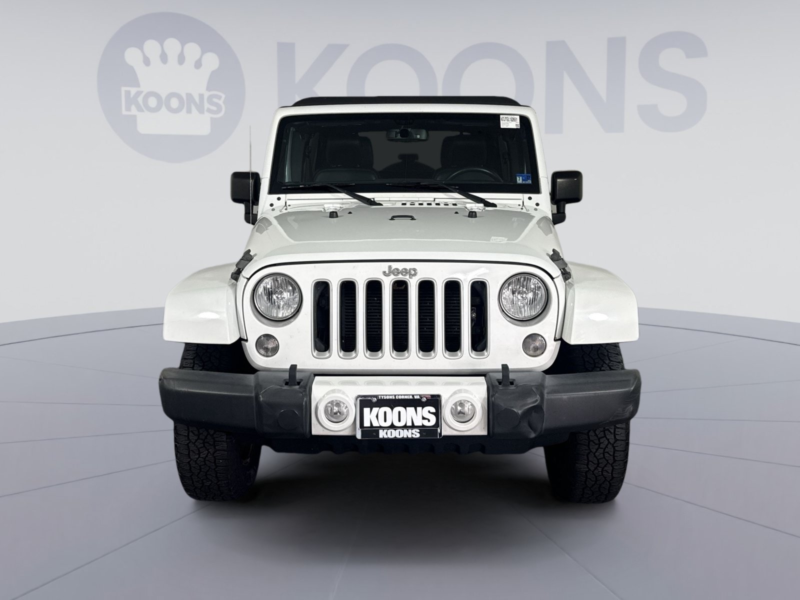 Used 2016 Jeep Wrangler Unlimited Sahara w/ Dual Top Group AWD/4WD image 11