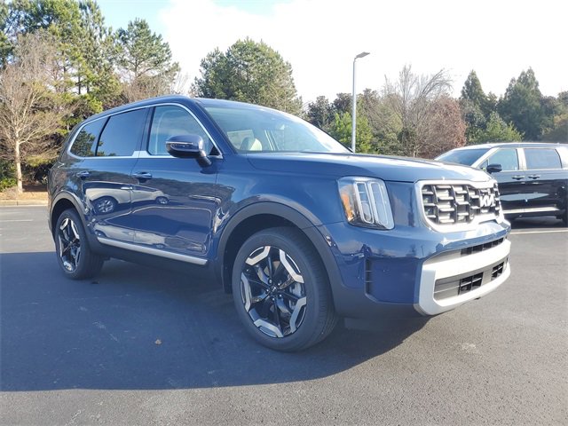 New 2025 Kia Telluride S image 3
