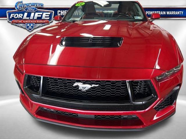 Used 2024 Ford Mustang GT Premium RWD image 9