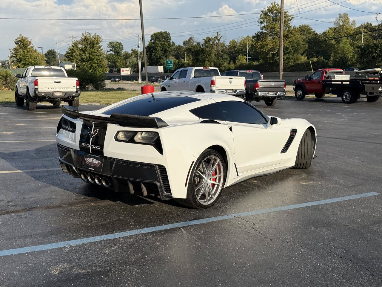 Used 2016 Chevrolet Corvette Z06 w/ 2LZ Preferred Equipment Group RWD image 3