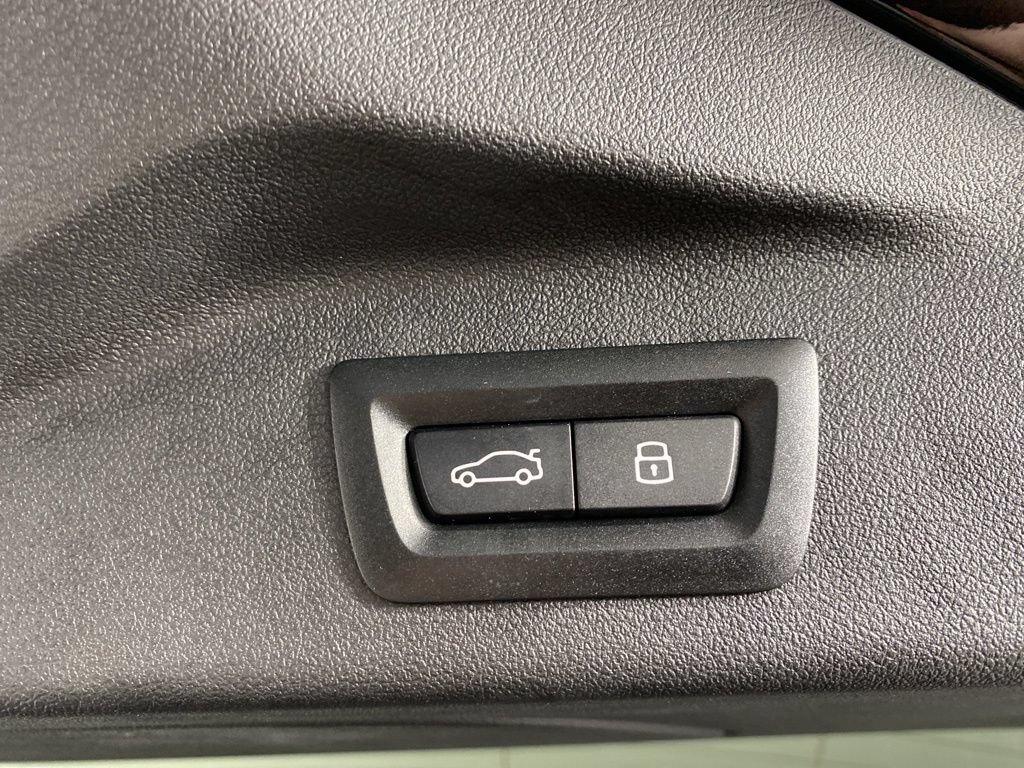 Certified 2025 BMW X7 M60i w/ Climate Comfort Package AWD/4WD image 30