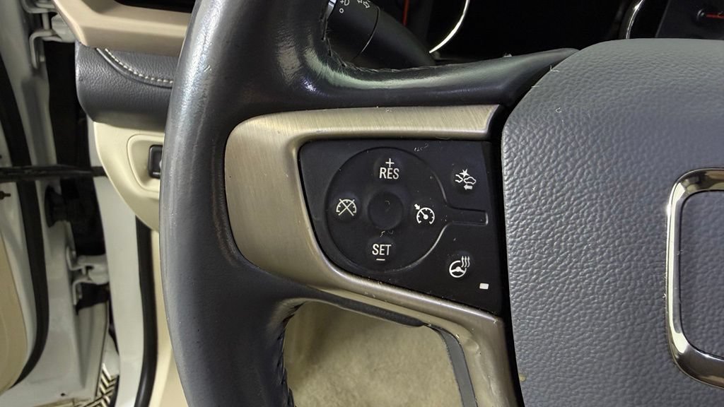 Used 2020 GMC Acadia Denali AWD/4WD image 19