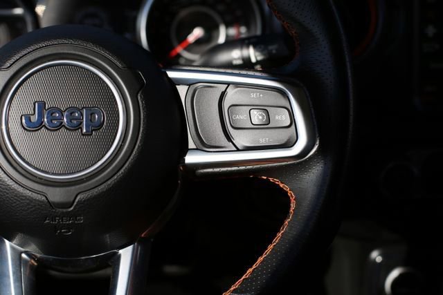 Used 2022 Jeep Gladiator Mojave w/ Trailer Tow Package image 20