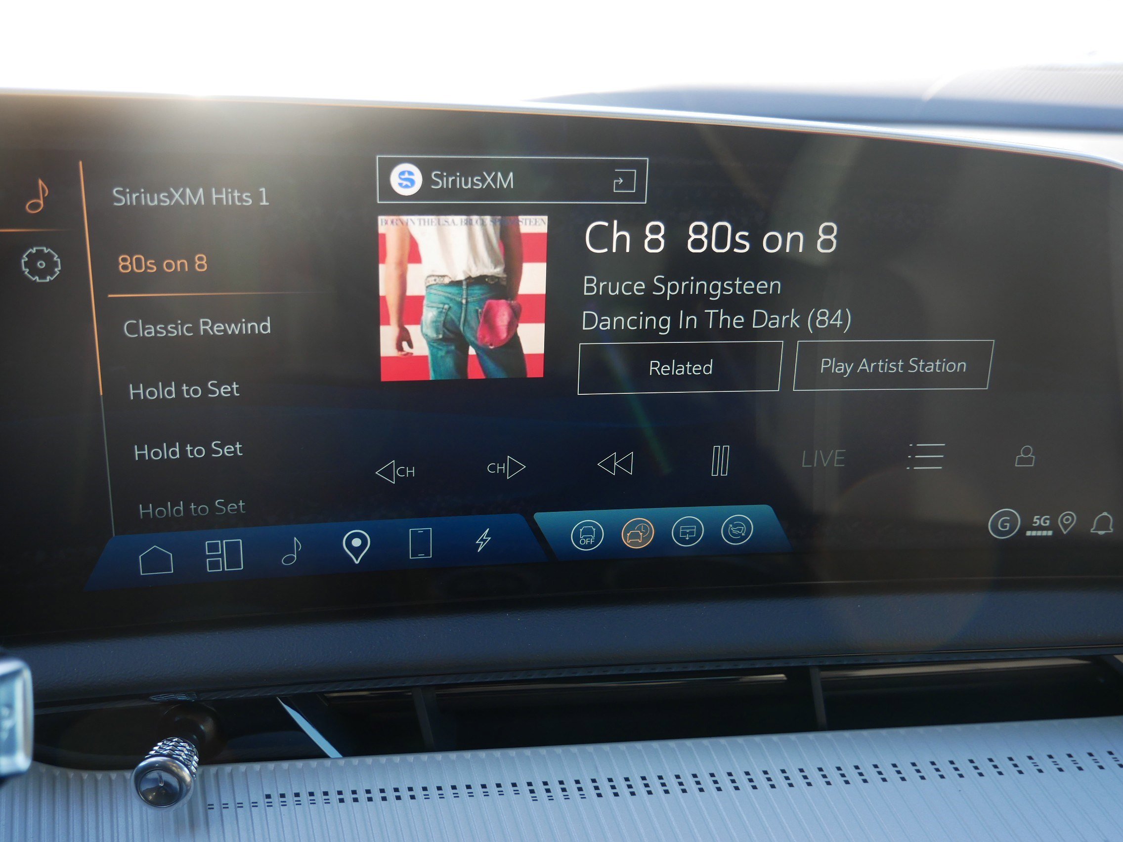 New 2026 Cadillac Optiq Luxury 1 image 20