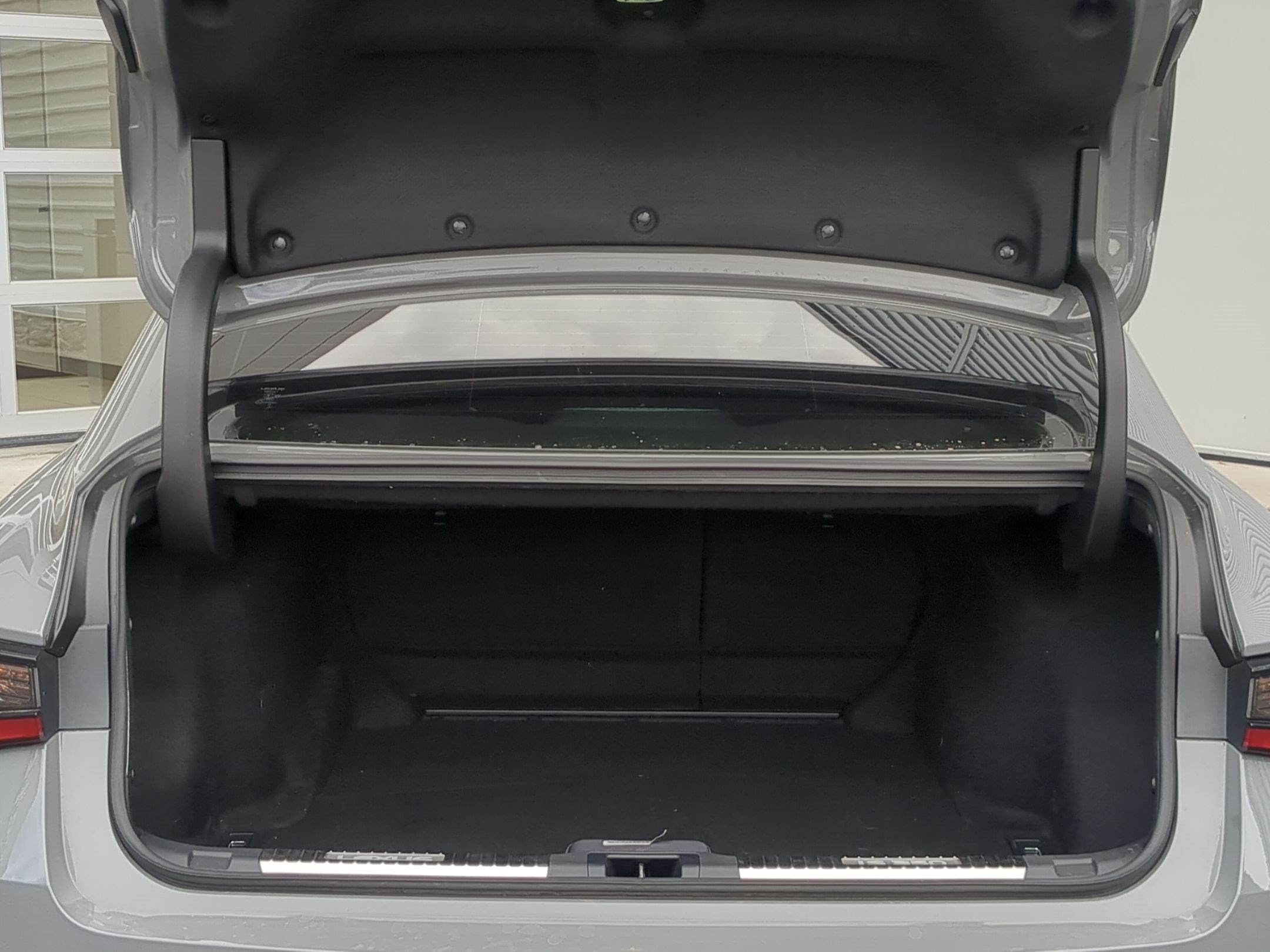 Used 2025 Lexus IS 350 F Sport w/ Navigation Package AWD/4WD image 30