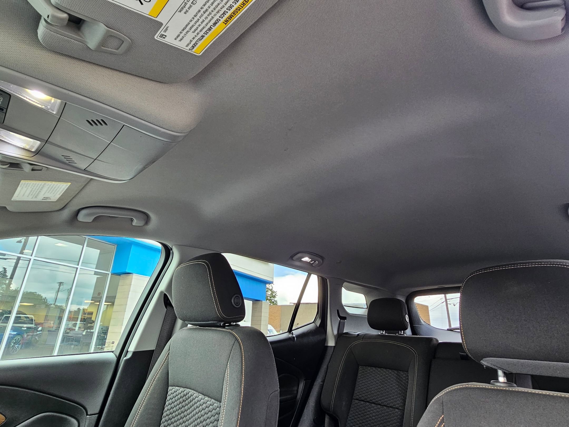 Used 2018 GMC Terrain SLE image 21