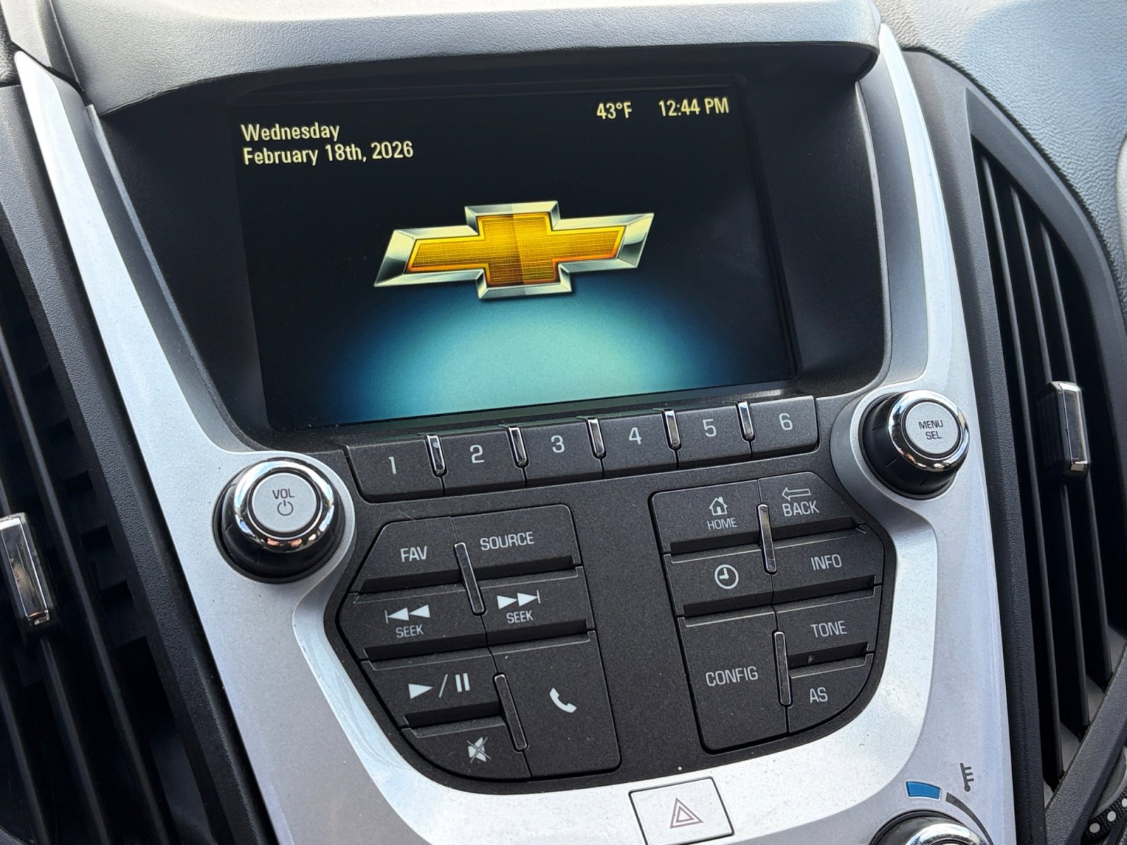 Used 2016 Chevrolet Equinox LS image 27