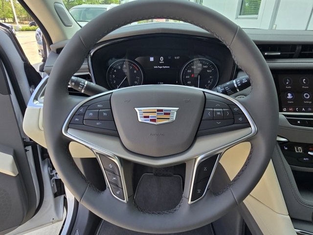 New 2025 Cadillac XT5 Premium Luxury w/ Technology Package image 21