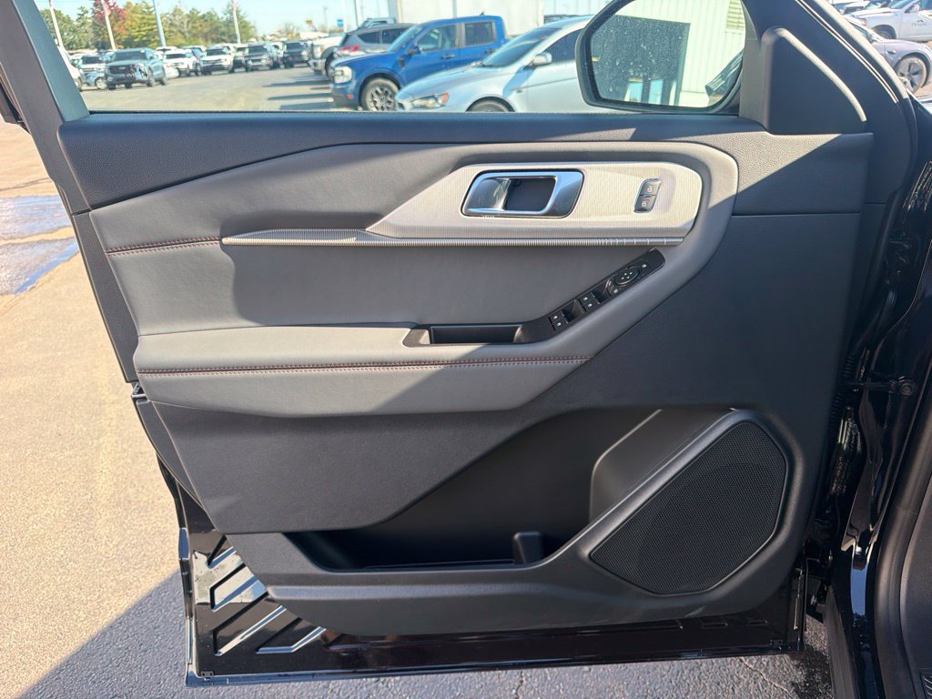 New 2027 Ford Explorer Active AWD/4WD image 23