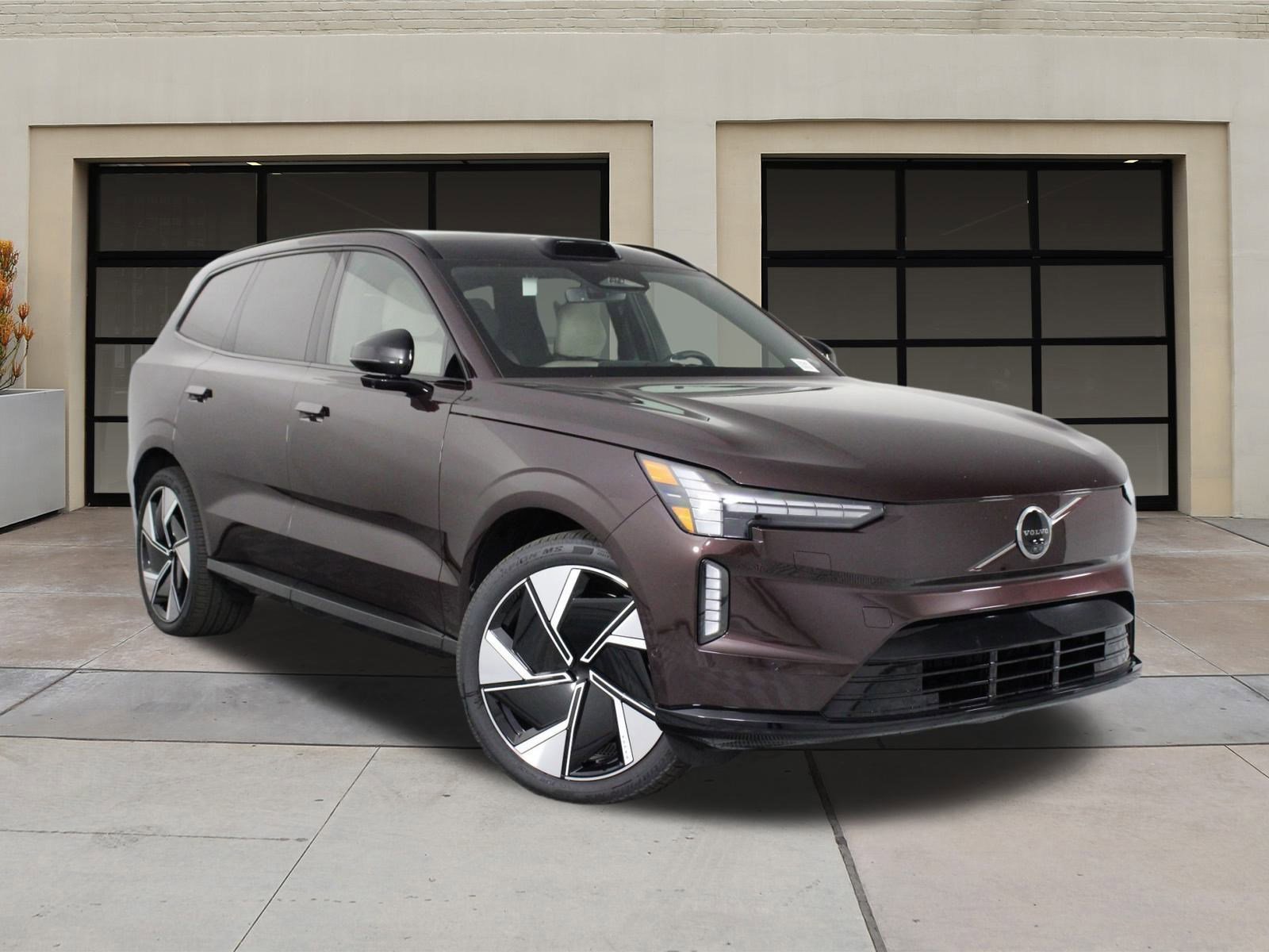 New 2025 Volvo EX90 Ultra image 18