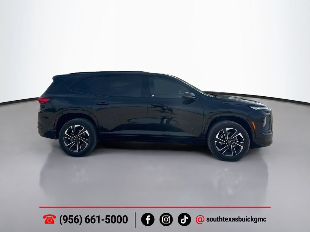 Used 2025 Buick Enclave Sport Touring w/ Power Package FWD image 9
