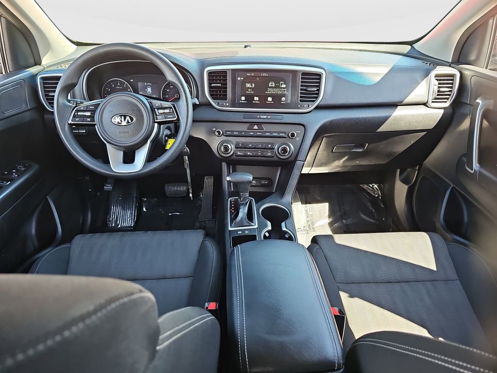 Used 2020 Kia Sportage LX image 18