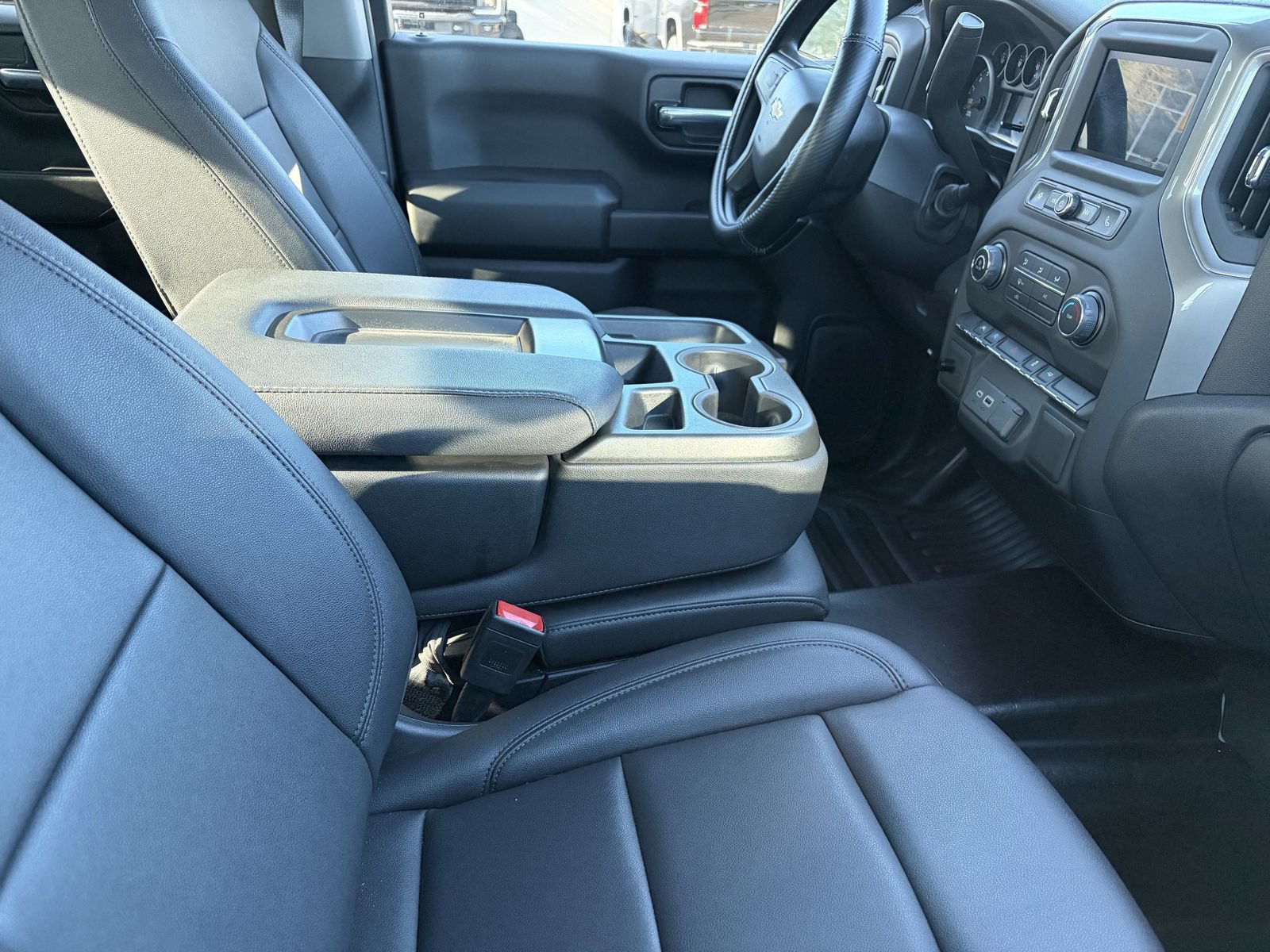 Used 2023 Chevrolet Silverado 1500 W/T RWD image 11