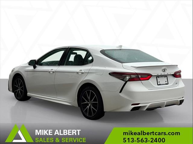 Used 2023 Toyota Camry SE image 6