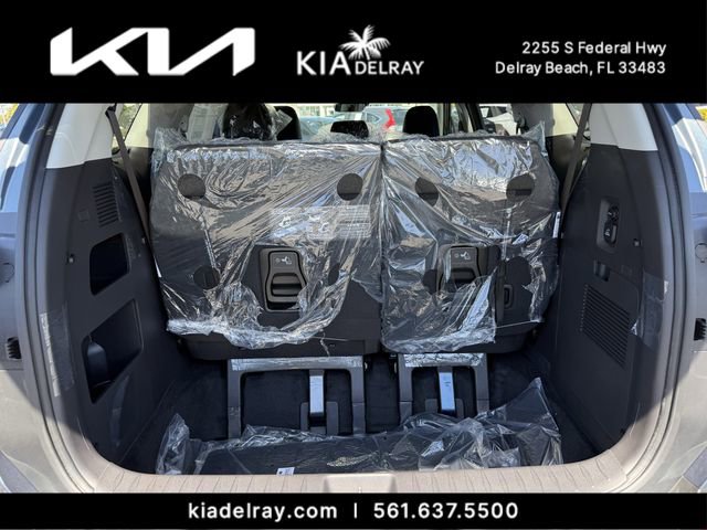 New 2026 Kia Carnival SX image 8
