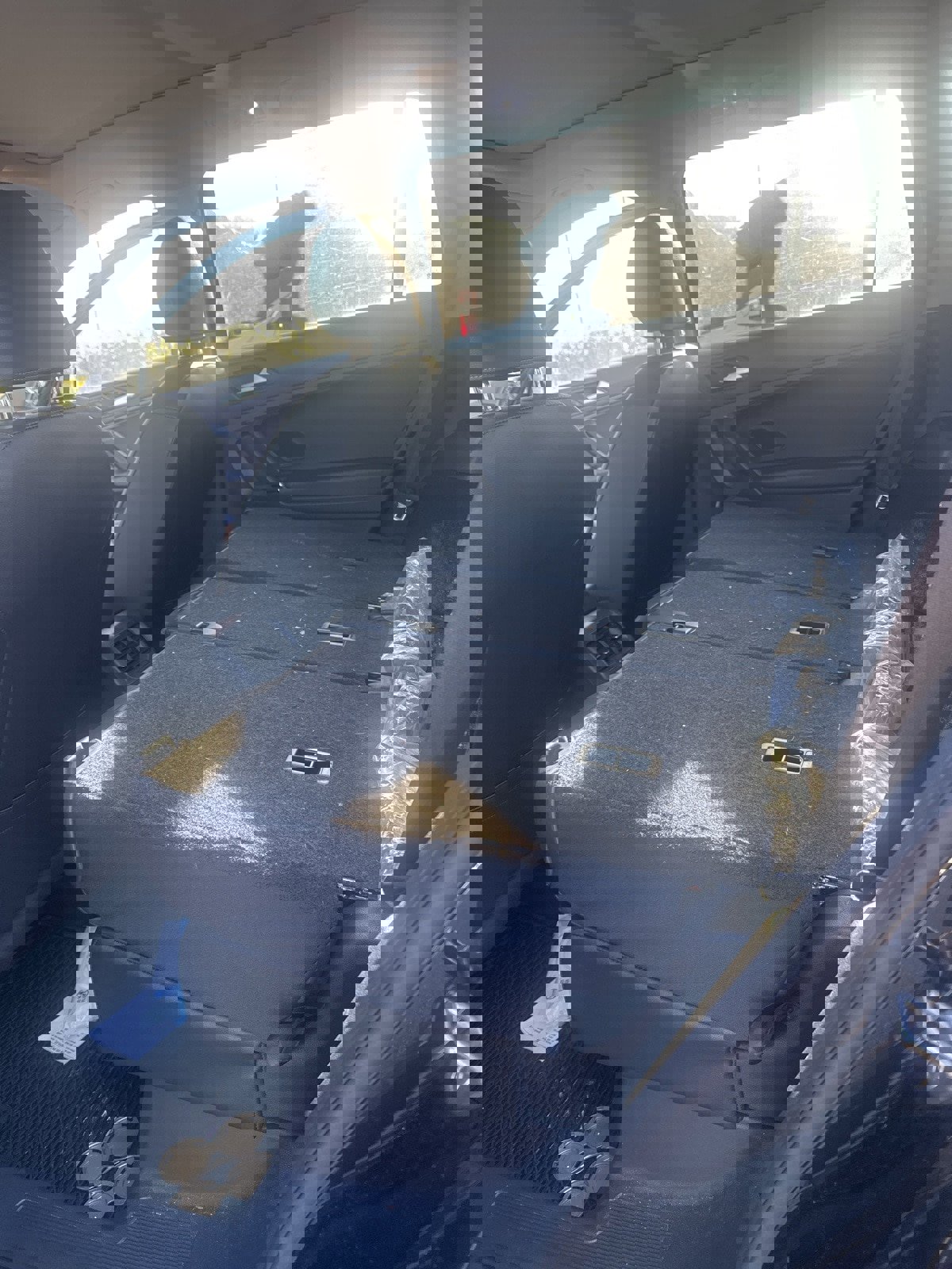 Used 2020 Volkswagen Tiguan SE w/ Panoramic Sunroof Package image 10