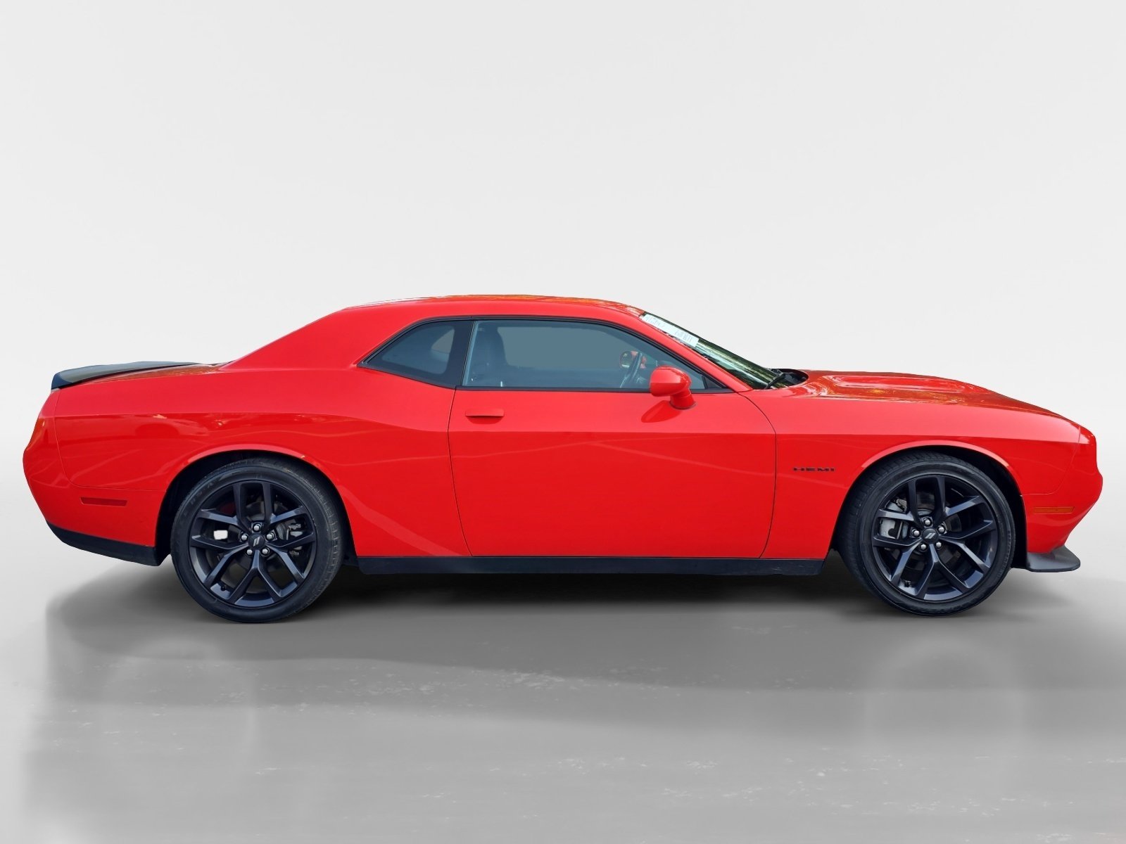 Used 2021 Dodge Challenger R/T w/ Blacktop Package RWD image 7