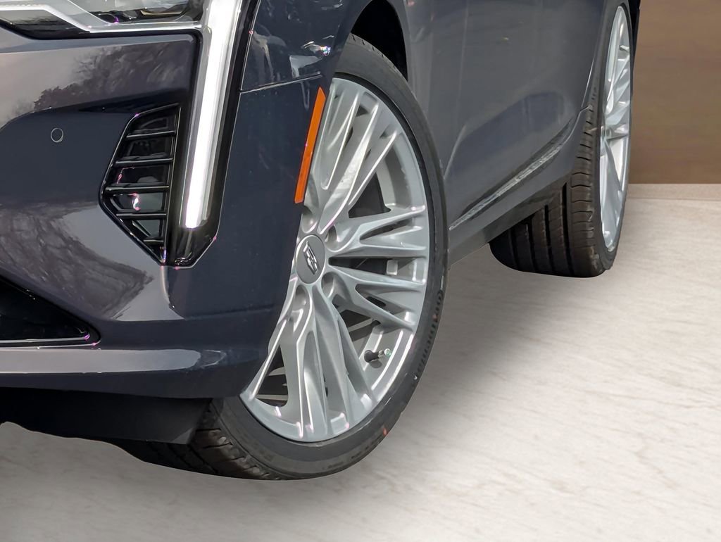 New 2025 Cadillac CT4 Premium Luxury image 2