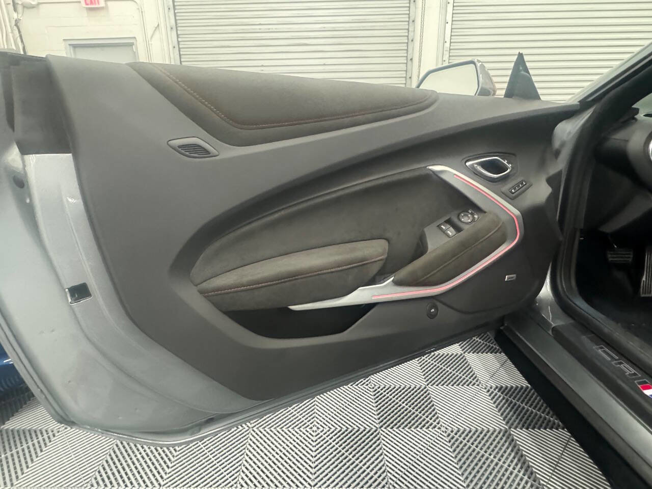 Used 2023 Chevrolet Camaro ZL1 image 73