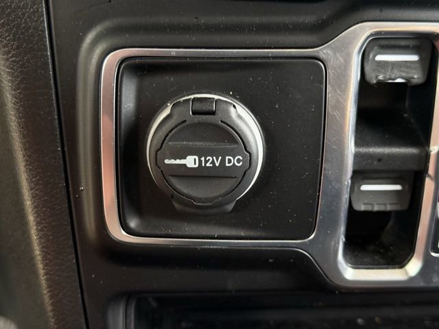 Used 2020 Jeep Gladiator Overland image 22