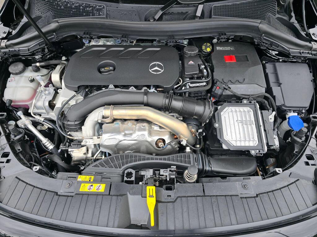 New 2026 Mercedes-Benz GLA 250 4MATIC image 10