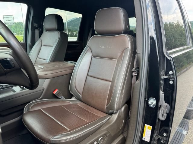 Used 2024 GMC Sierra 2500 Denali w/ Technology Package AWD/4WD image 16