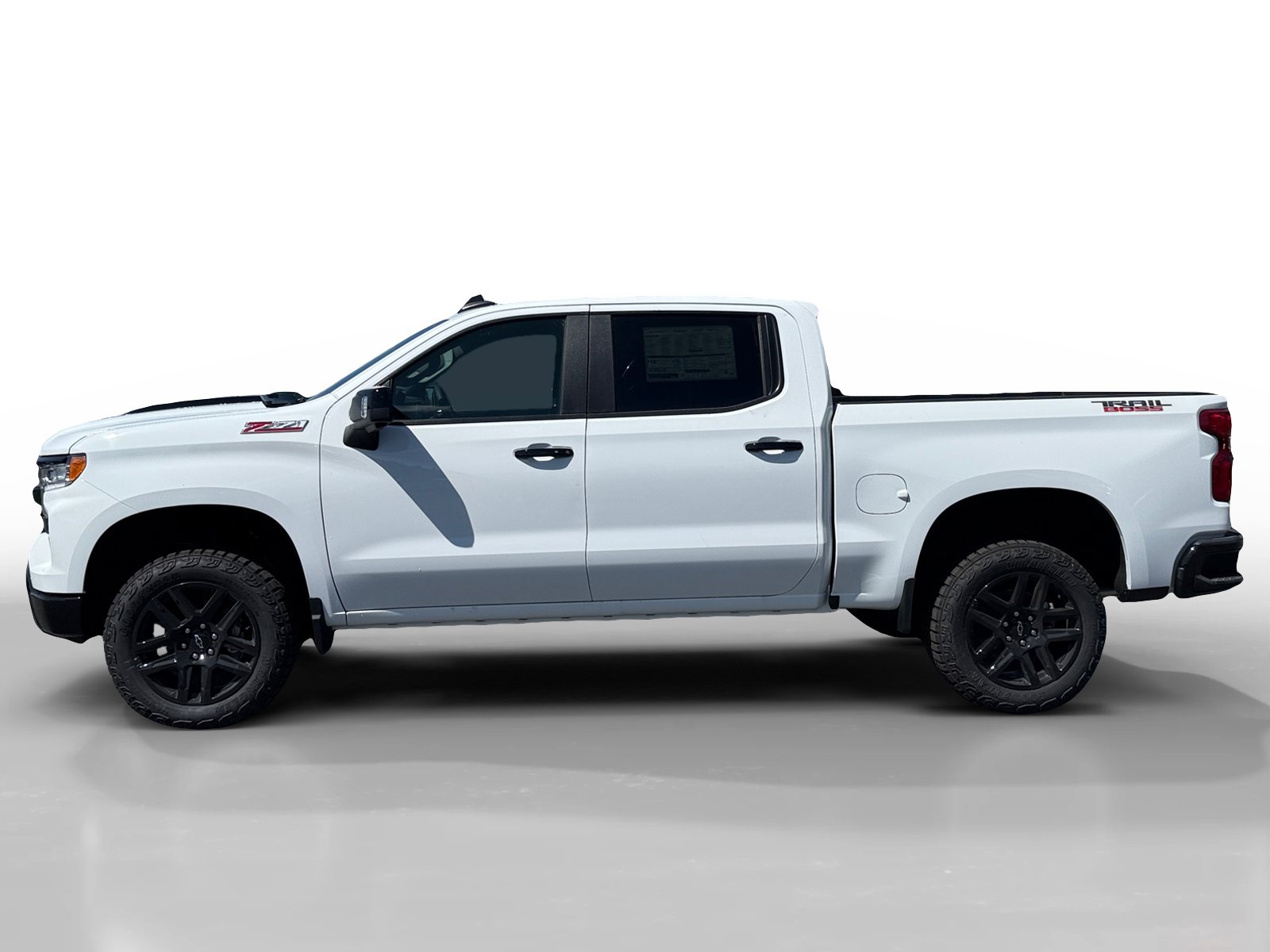 New 2026 Chevrolet Silverado 1500 LT Trail Boss w/ LT Trail Boss Premium Package AWD/4WD image 2