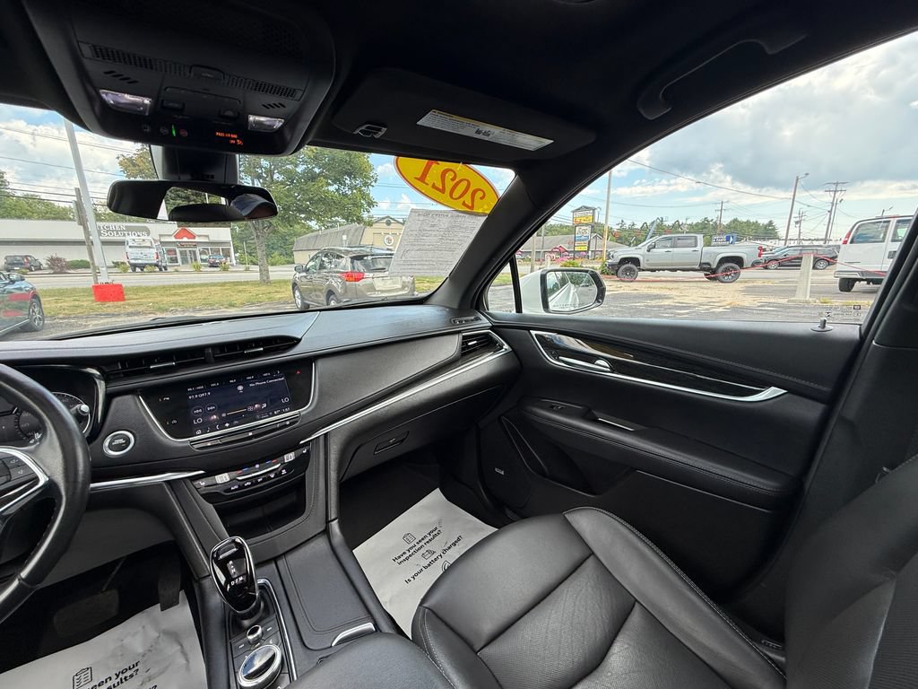 Used 2021 Cadillac XT5 Premium Luxury AWD/4WD image 13