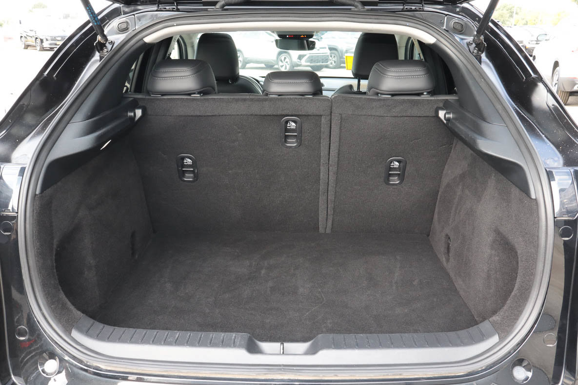 Used 2025 MAZDA CX-30 AWD 2.5 S w/ Preferred Package image 10