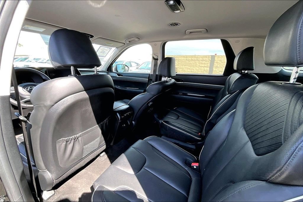 Certified 2024 Hyundai Palisade SEL FWD image 17