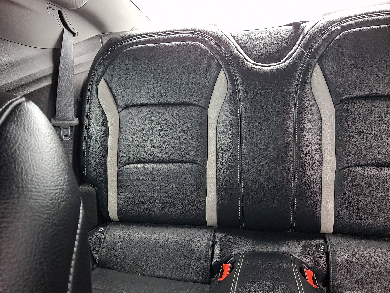 Used 2020 Chevrolet Camaro LT w/ Technology Package RWD image 14