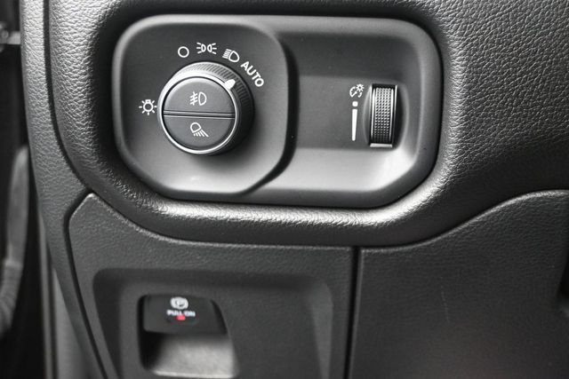 Used 2023 RAM 1500 Big Horn AWD/4WD image 15