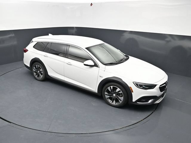 Used 2018 Buick Regal Essence w/ Driver Confidence Package #1 AWD/4WD image 27