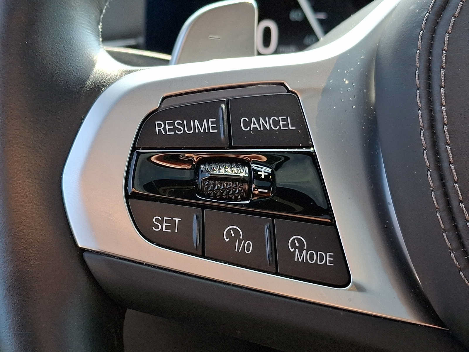 Used 2025 BMW X6 xDrive40i AWD/4WD image 18