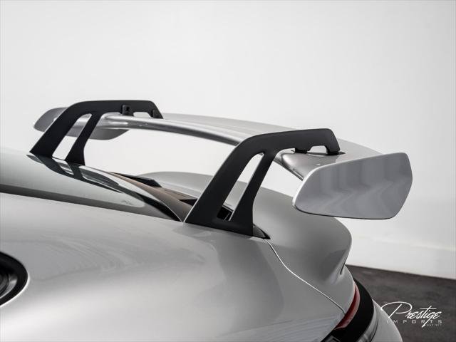 Used 2026 Porsche 911 GT3 w/ Chrono Package RWD image 13