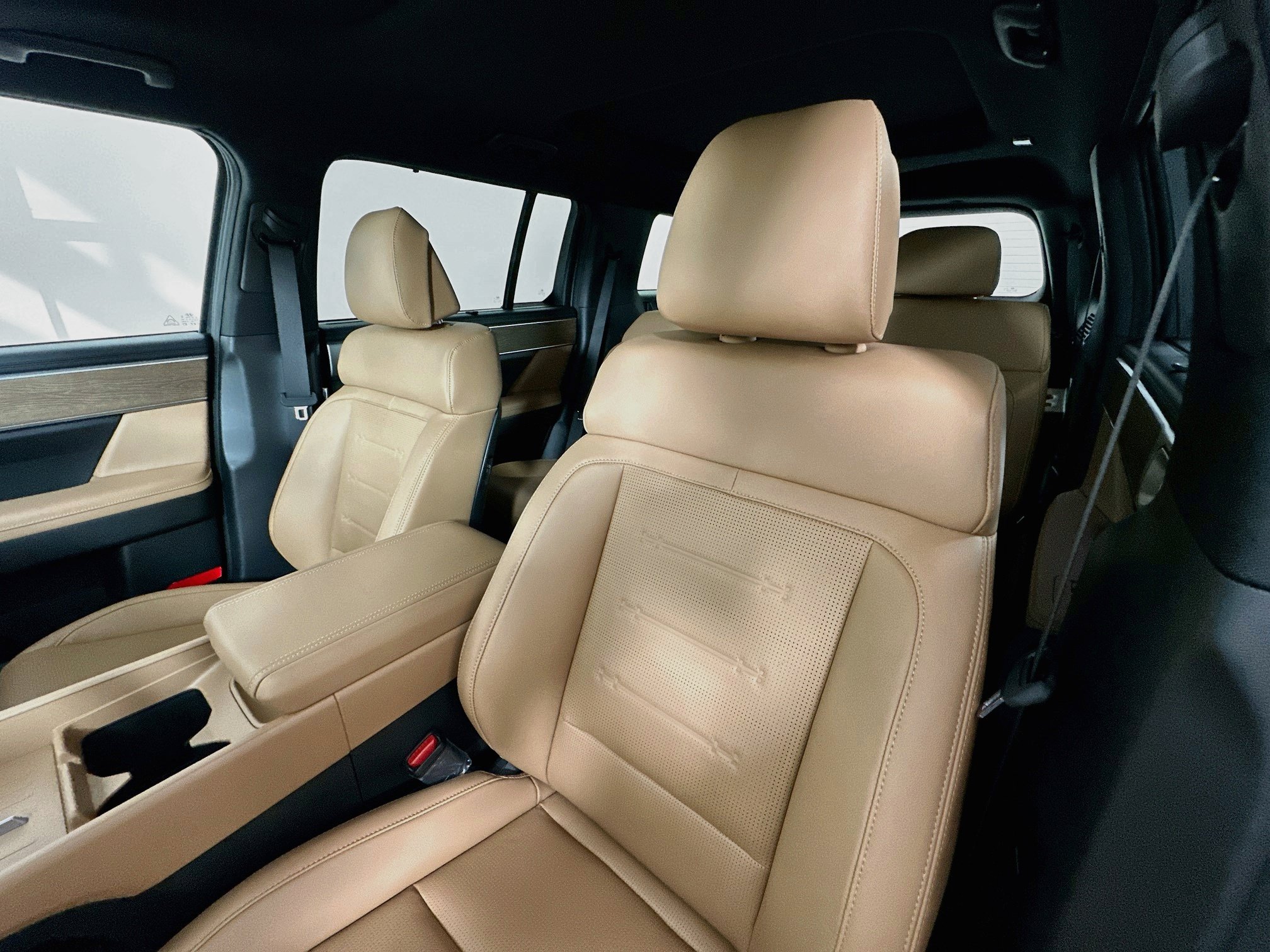 New 2027 Hyundai Santa Fe Limited AWD/4WD image 21