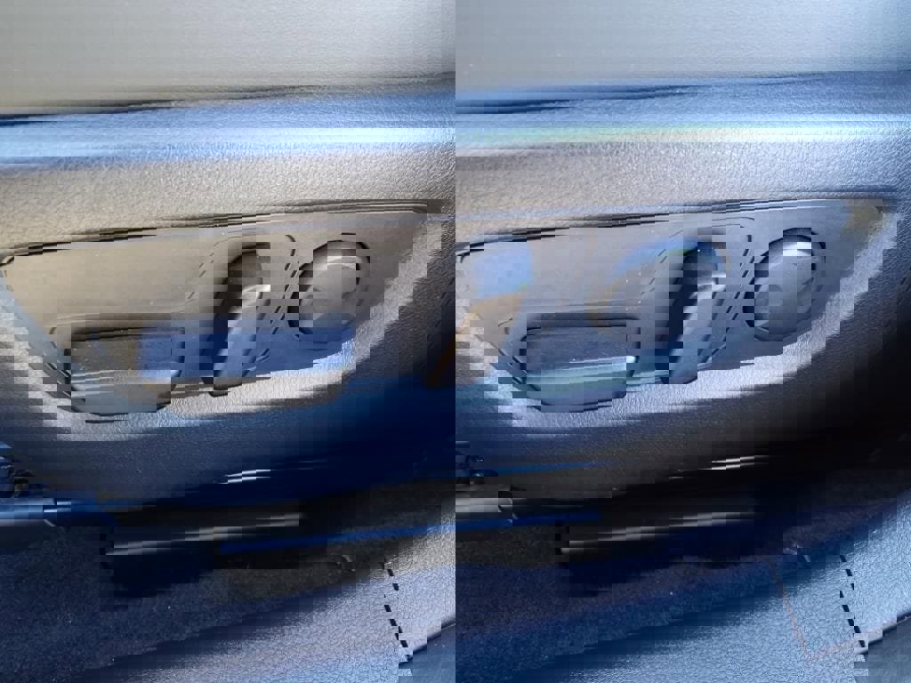 New 2024 MAZDA CX-30 2.5 Turbo w/ Premium Plus Pkg image 11