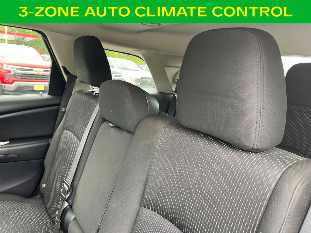 Used 2019 Dodge Journey SE FWD image 14